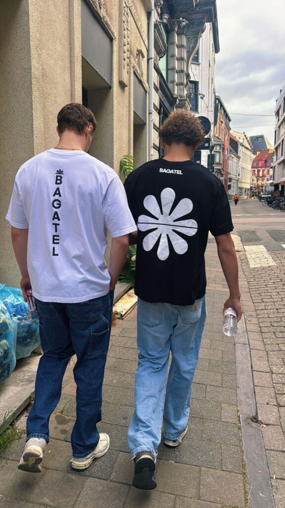 Bagatel-Crew